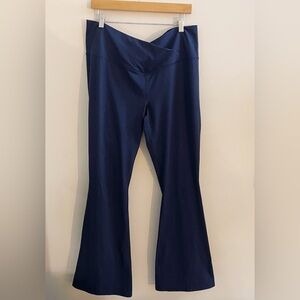 DSG Navy Flared Yoga Pants Stretch XXL Cozy Loungewear Casual Pilates